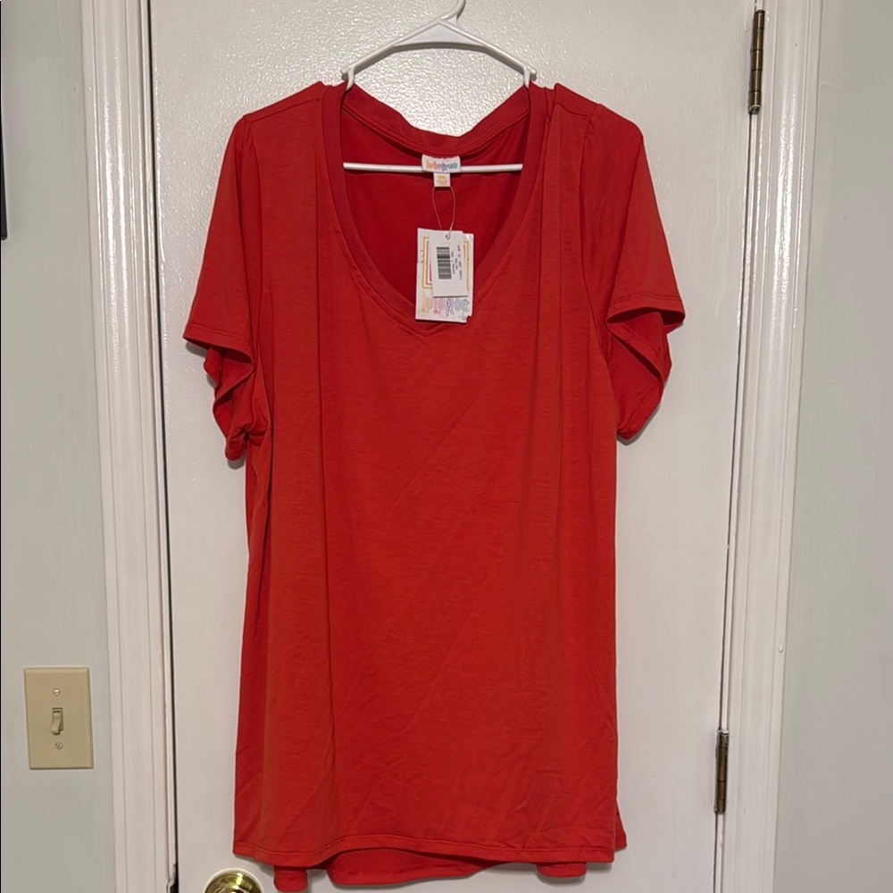 LulaRoe Christy Tee